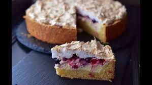 Tartă cu brânză dulce și fructe de pădure