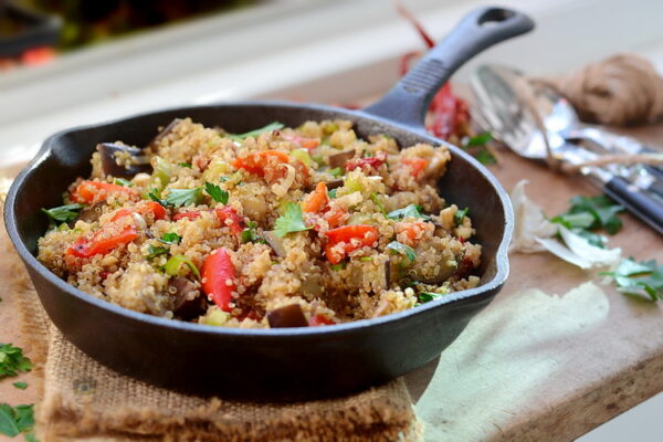 Carne de vita cu quinoa si legume